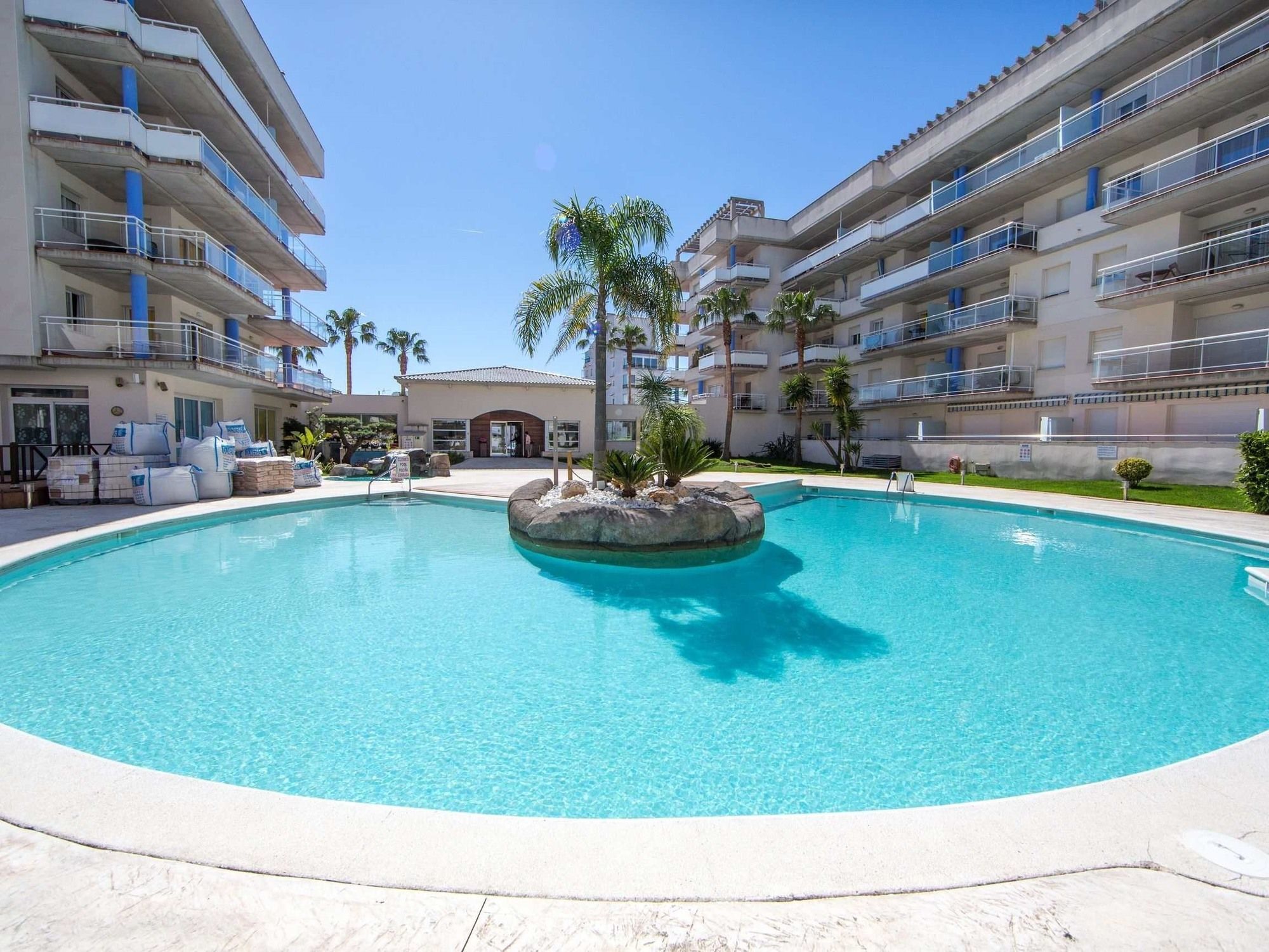 Port Canigo Apartments Rosas Exterior foto